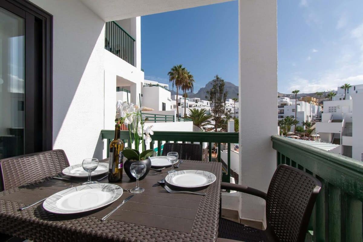 Sunset Bay 37 - Two Bed Costa Adeje (Tenerife)