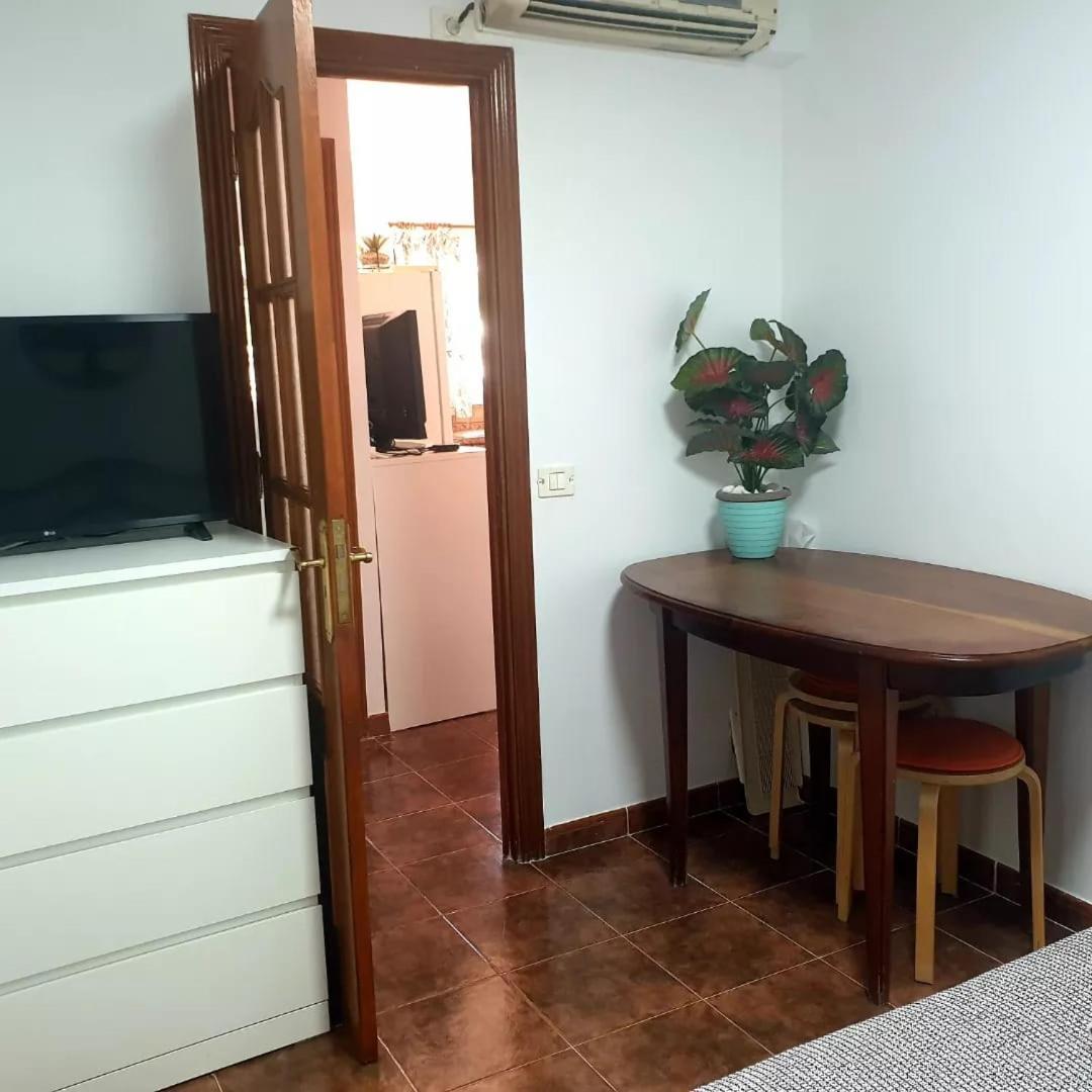 Bungalow 4 Persons 2 Bedrooms Terrace Holiday home *