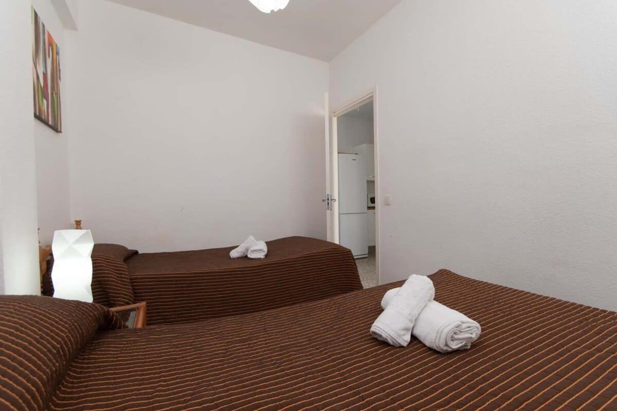 Virginia - Two Bed * Los Cristianos (Tenerife)