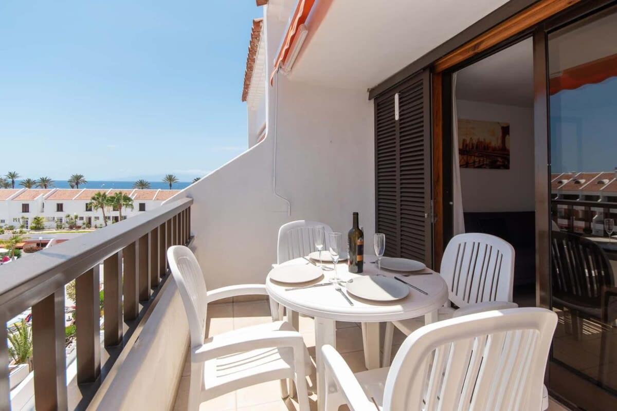 Parque Santiago I 242 - One Bed Apartment Playa de las Americas (Tenerife)