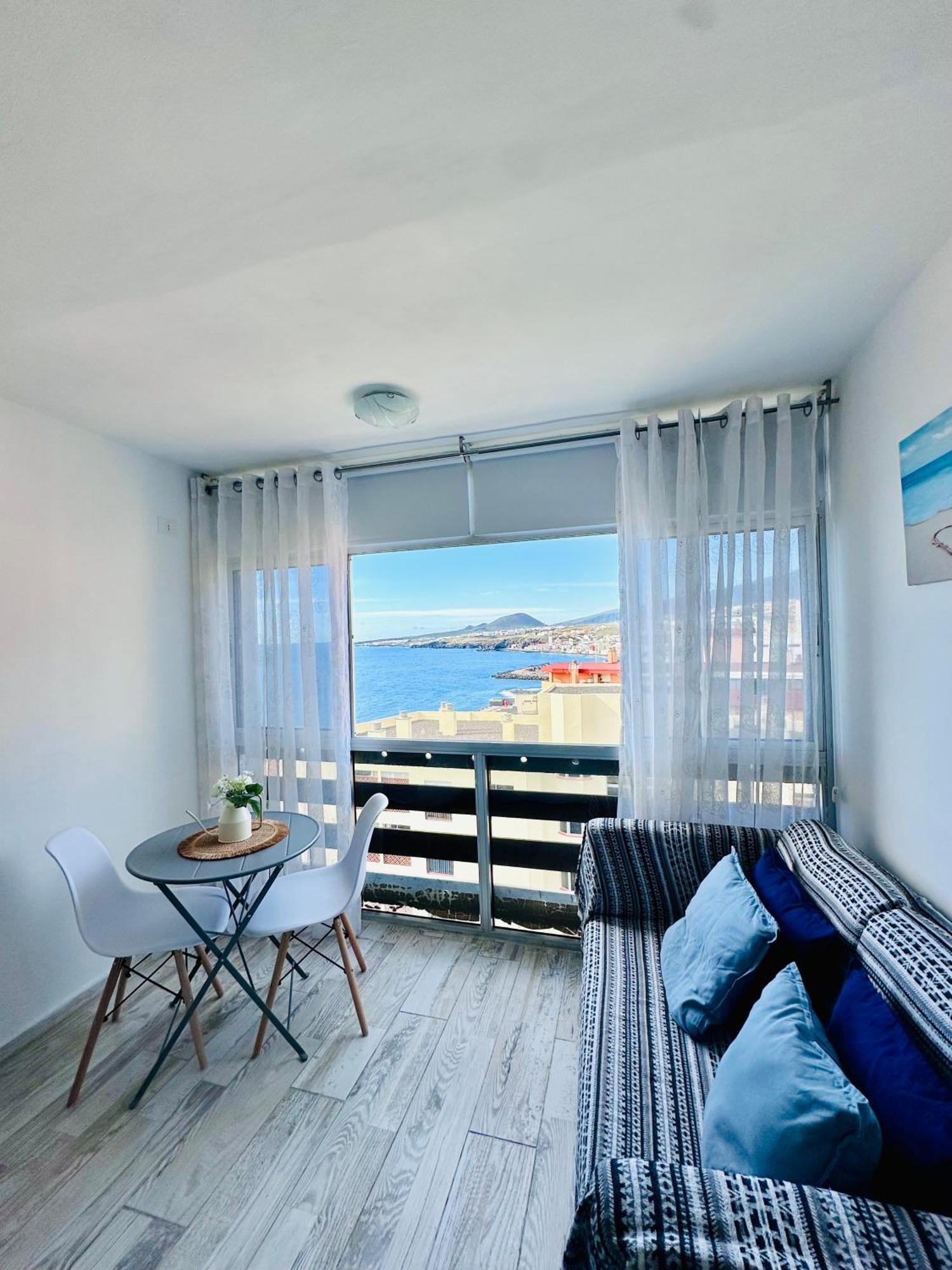 Vistas Al Mar Apartment *