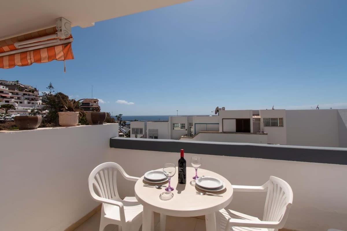 Azahara Playa 46 - One Bed Los Cristianos (Tenerife)