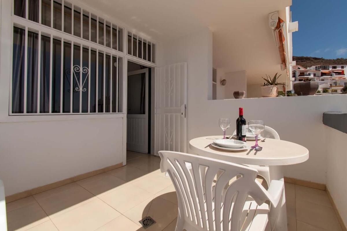 Azahara Playa 46 - One Bed Los Cristianos (Tenerife)