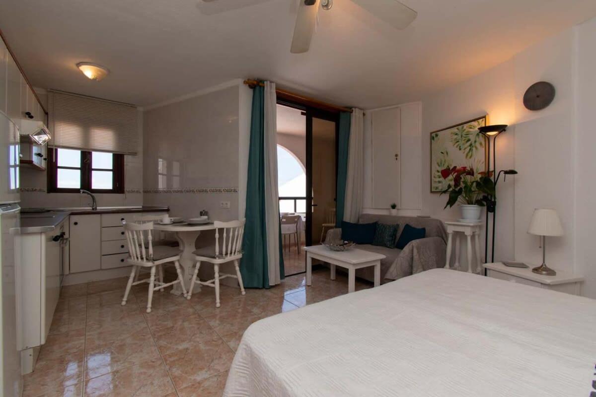 Parque Santiago Ii 269 - With Sea And Pool Views * Playa de las Americas (Tenerife)