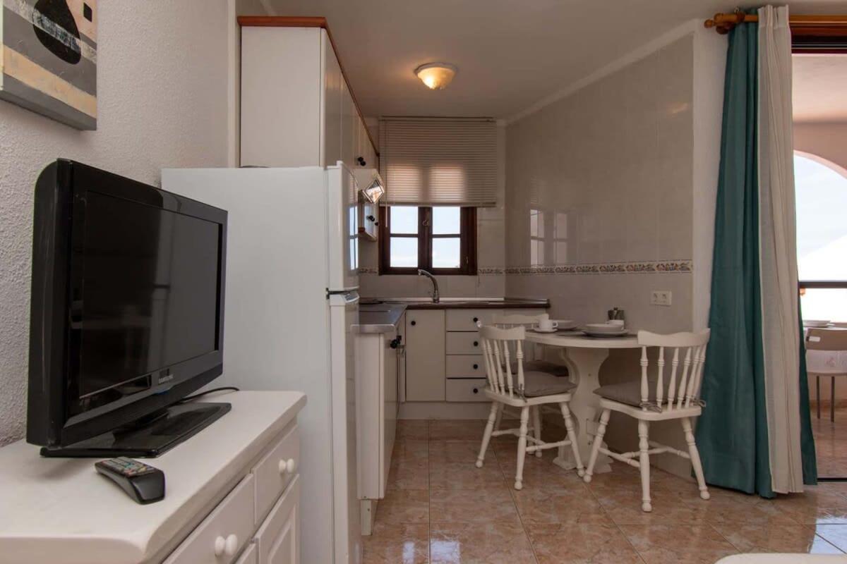 Apartment Parque Santiago Ii 269 - With Sea And Pool Views Playa de las Americas (Tenerife)