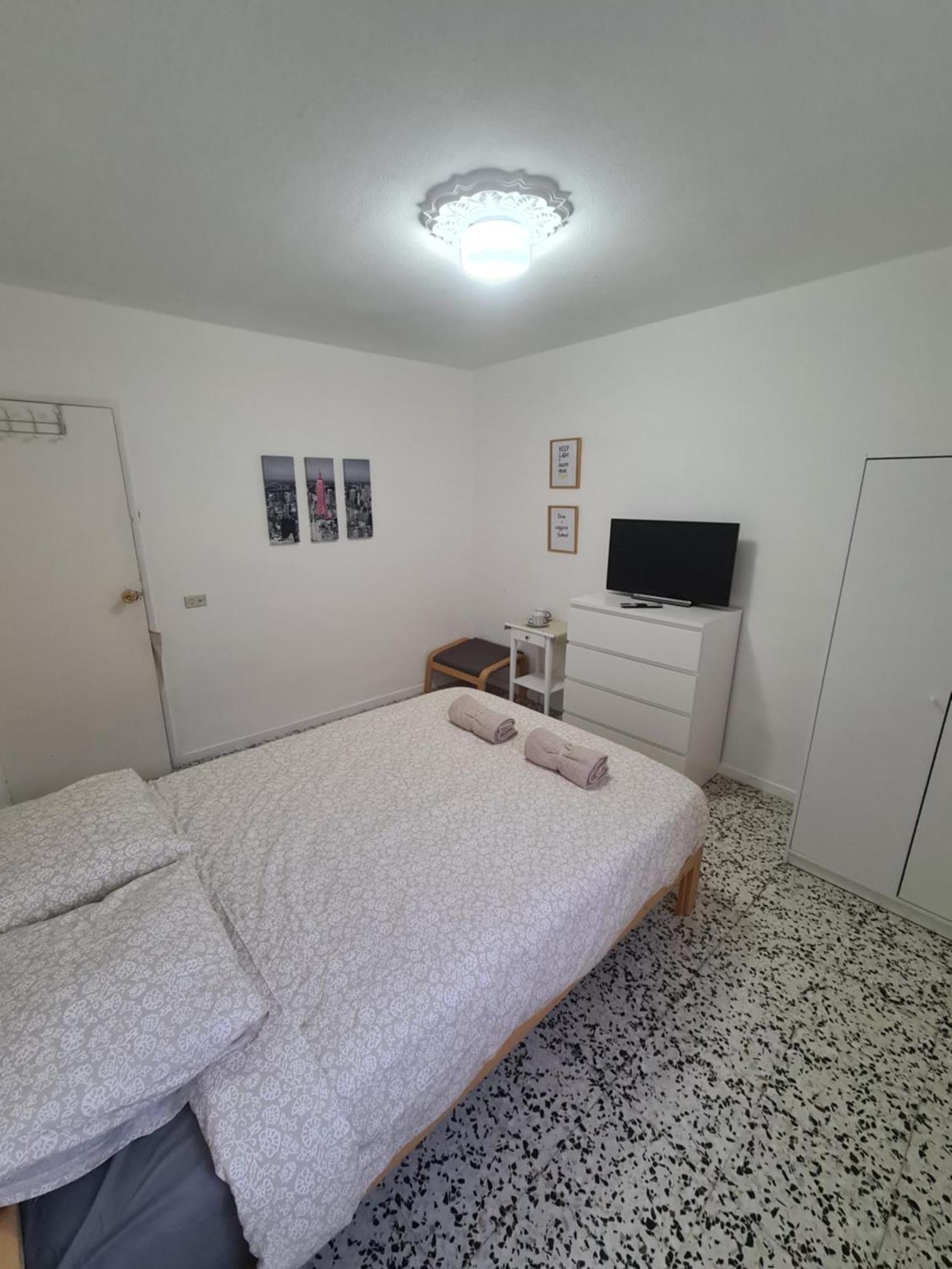 Séjour chez l'habitant Eeb Private Privada En Piso Compartido *