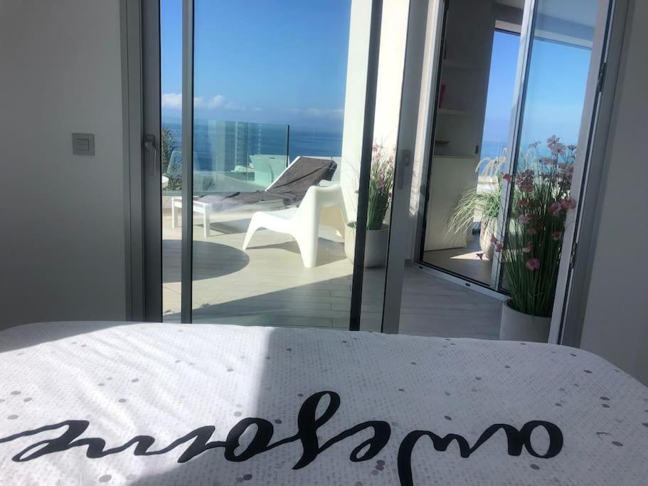 Luxury With Stunning Terrace And With Heated Pool Apartamento