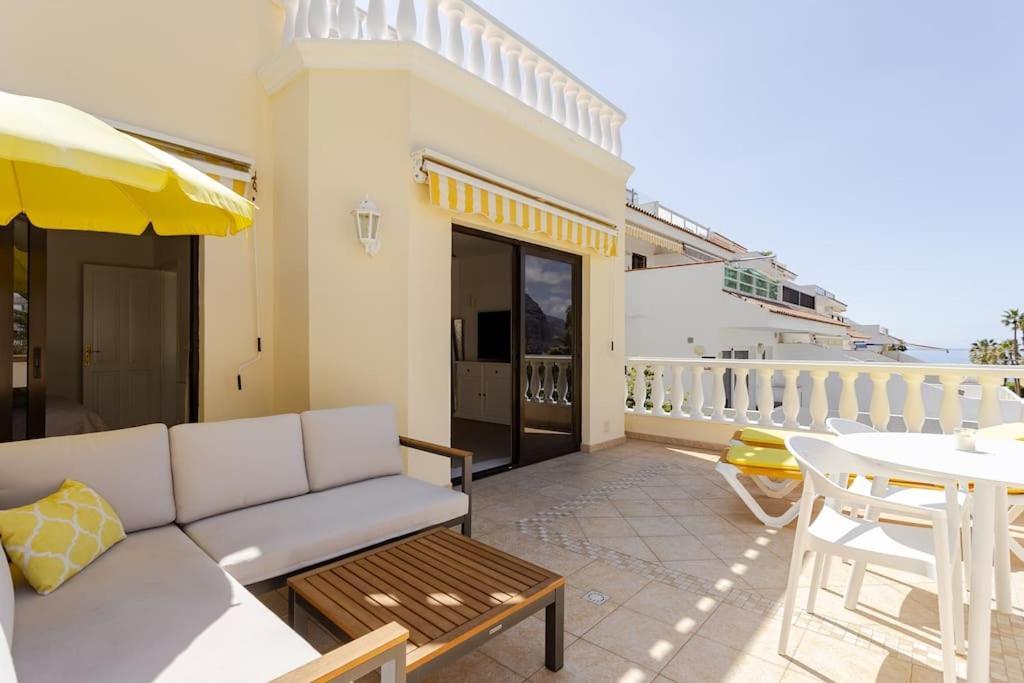 Apartment The Large Terrace, Fantastic View On Gigantes *