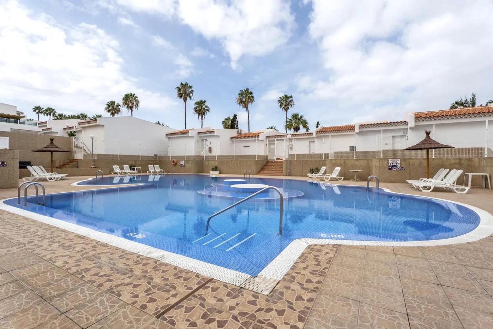 Child-friendly, 3-bedroom With Garden Near The Aqualand