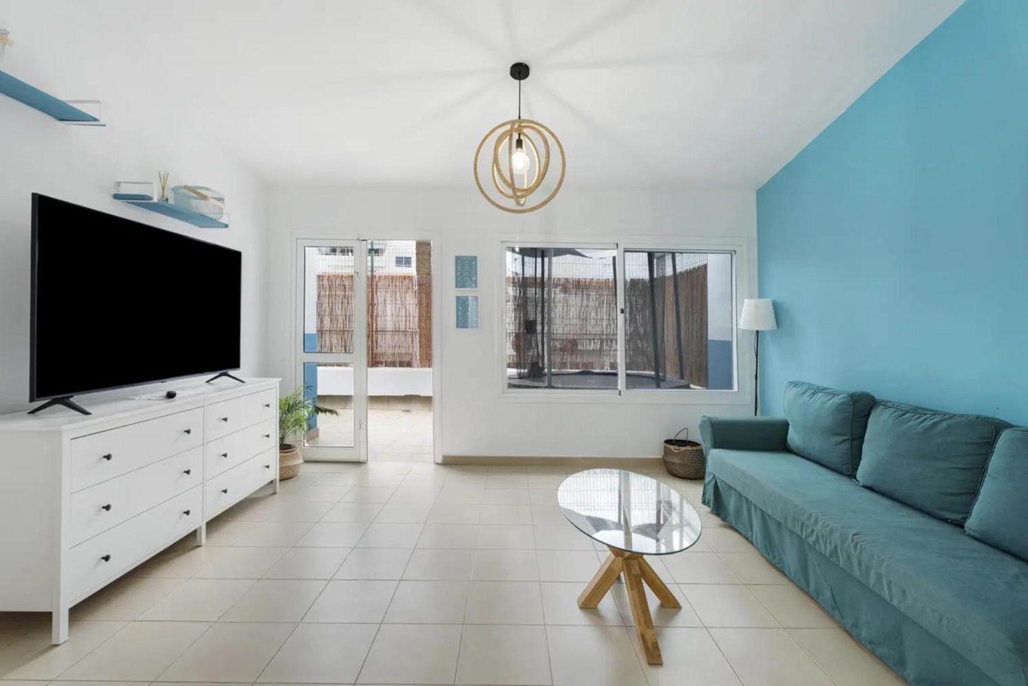 Child-friendly, 3-bedroom With Garden Near The Aqualand Costa Adeje (Tenerife)