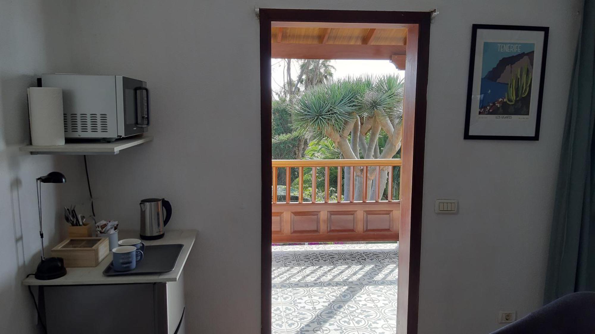Habitación en casa particular Con Balcon Y Banos Privados. Tacoronte