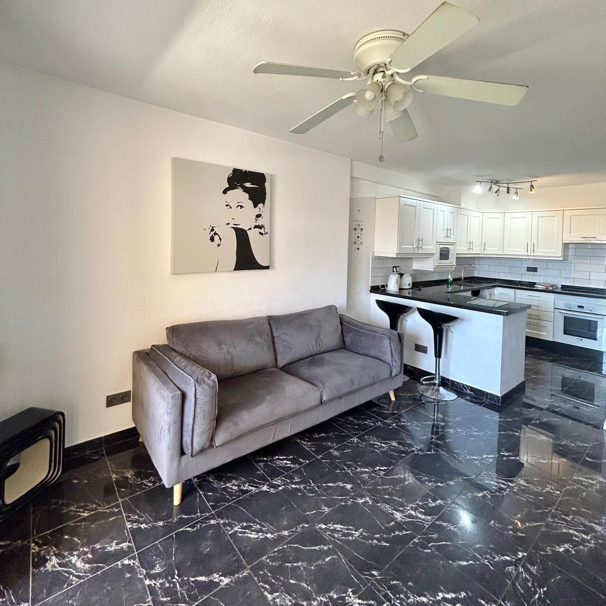 2 Bedroom In Castle Harbour C205 Los Cristianos (Tenerife)