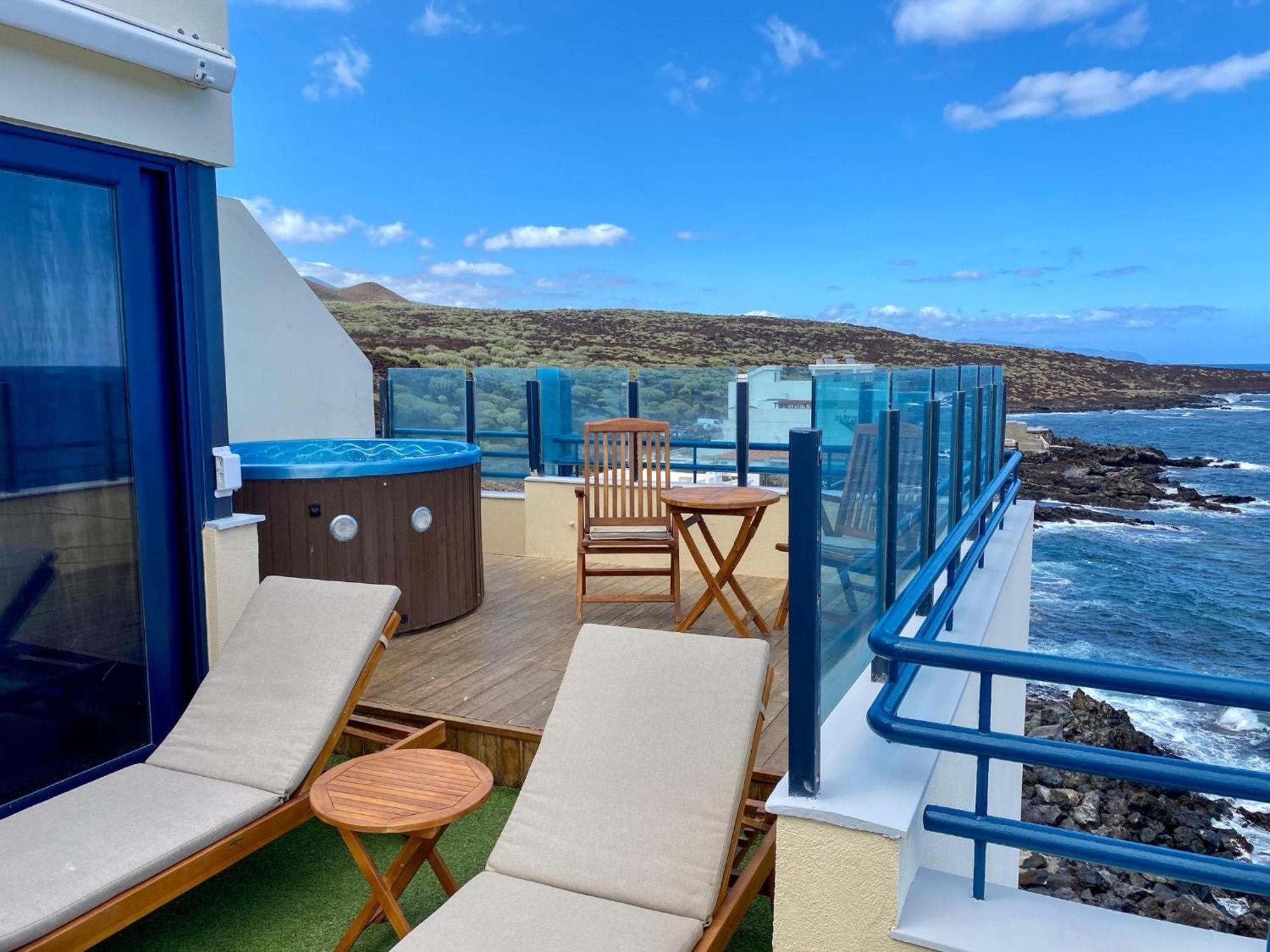 La Mar Loft With Hot Tub