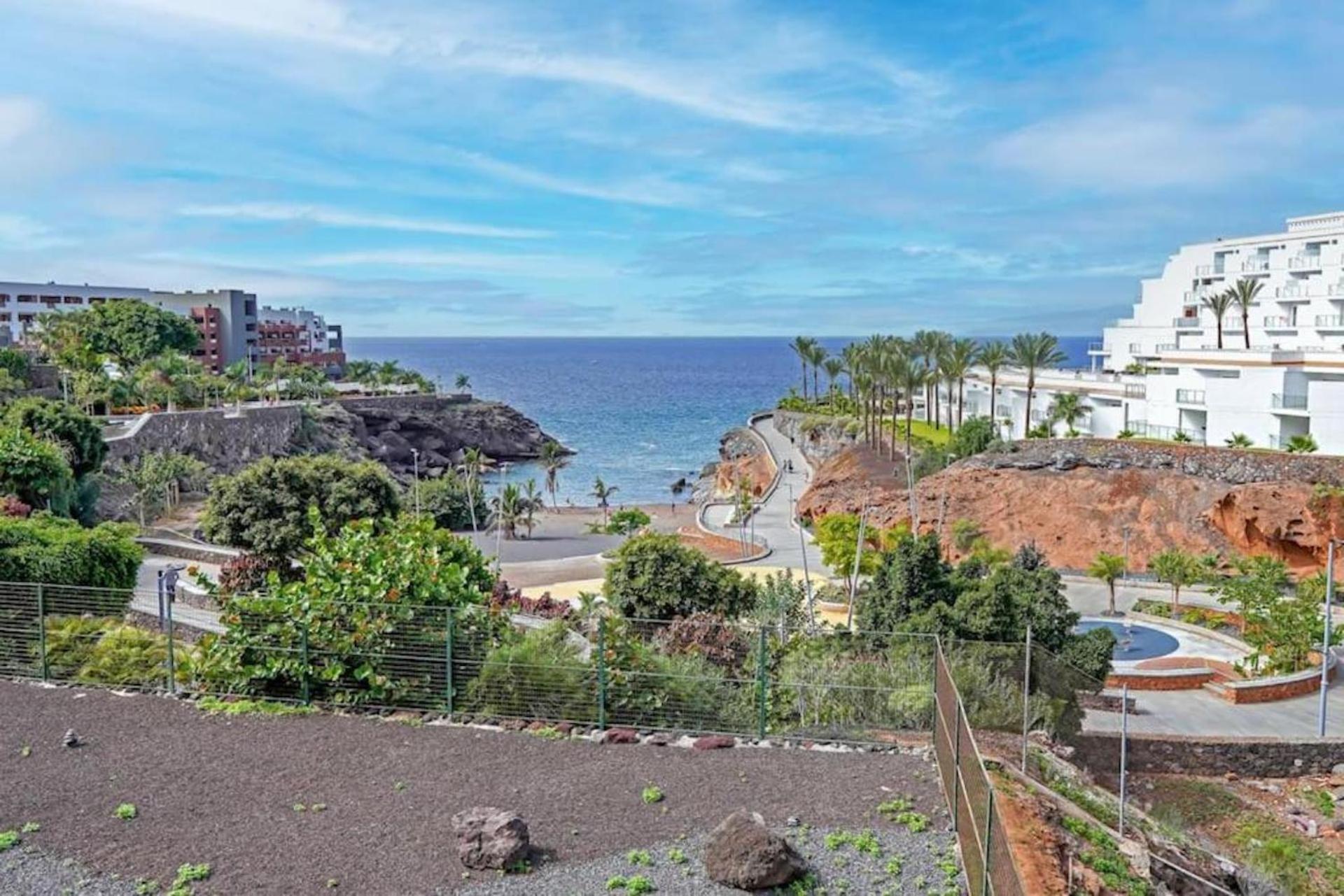 Amazing 2 Bedroom Flat With Beachfront And Pool, Paraiso Del Sur A306 Apartamento Playa Paraíso