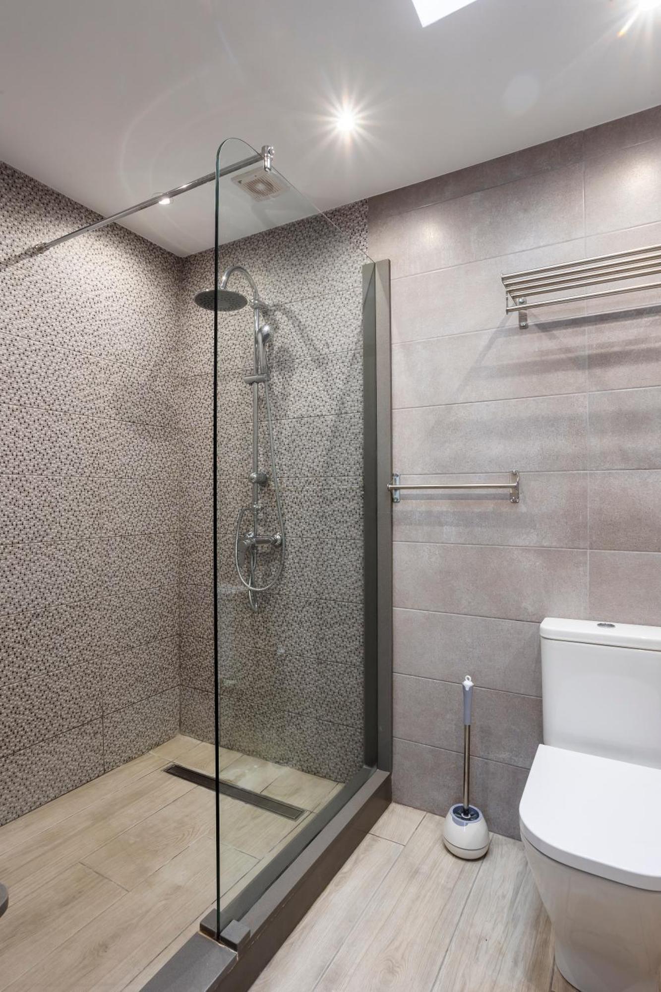 Ocean Panorama - 3 Ac Bedrooms, Private Garage, New Pool, 2 Bathrooms, Tv Channels