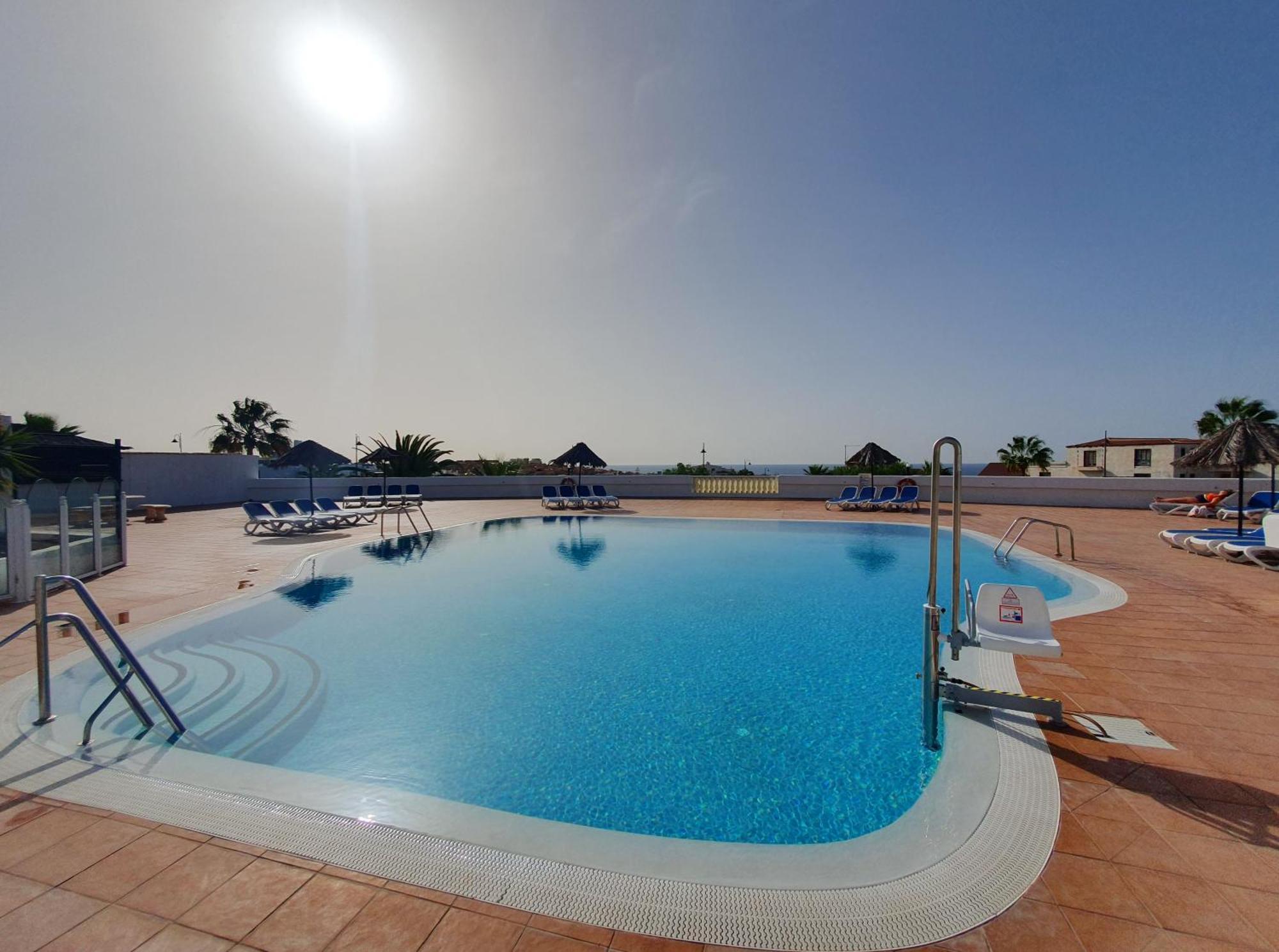 Hajnalka - Heated Pool And Partial Ocean Views Appartement