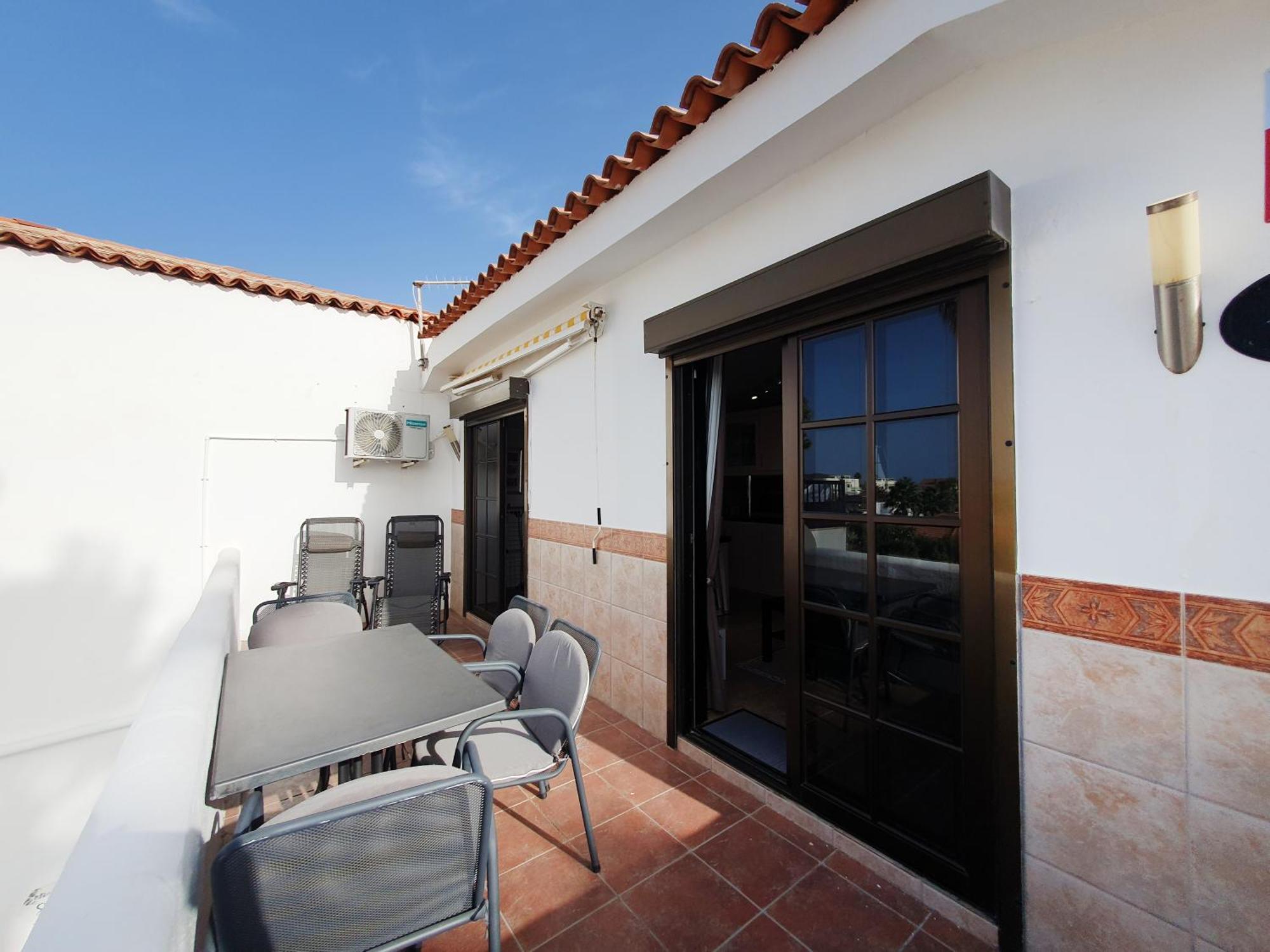 Appartement Hajnalka - Heated Pool And Partial Ocean Views San Miguel de Abona