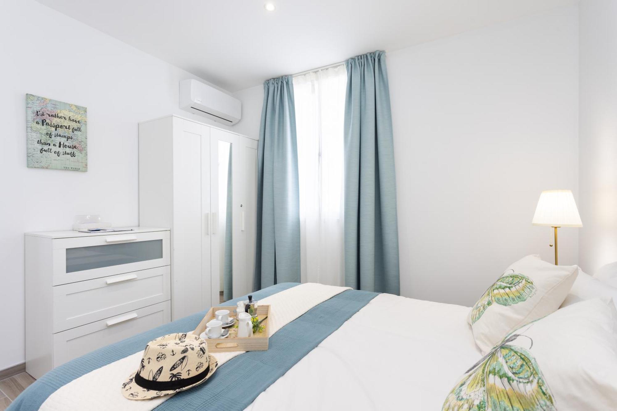 Home2book Lovely & Bright Apt, Pool & Terrace Apartamento