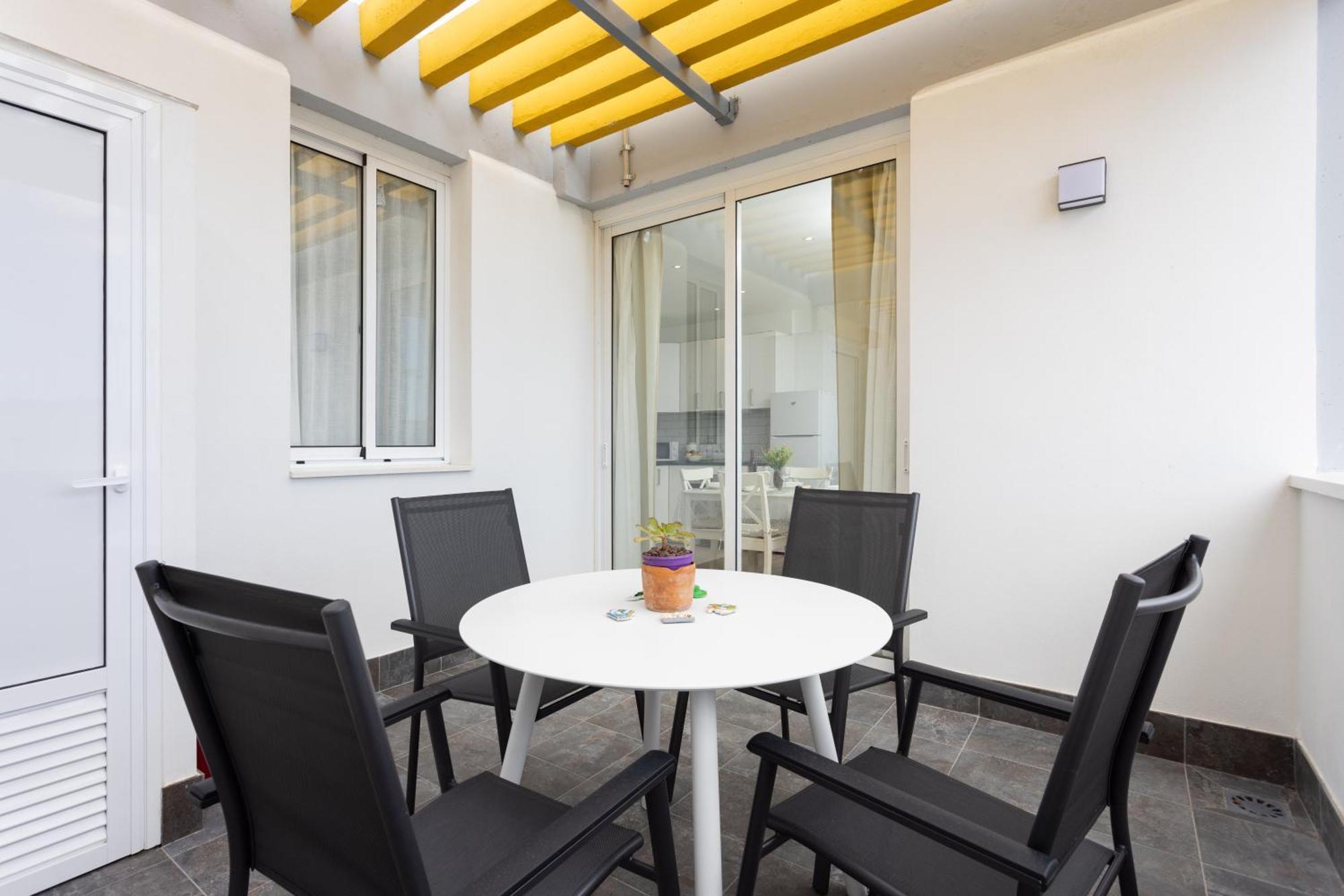 Apartamento Home2book Lovely & Bright Apt, Pool & Terrace *