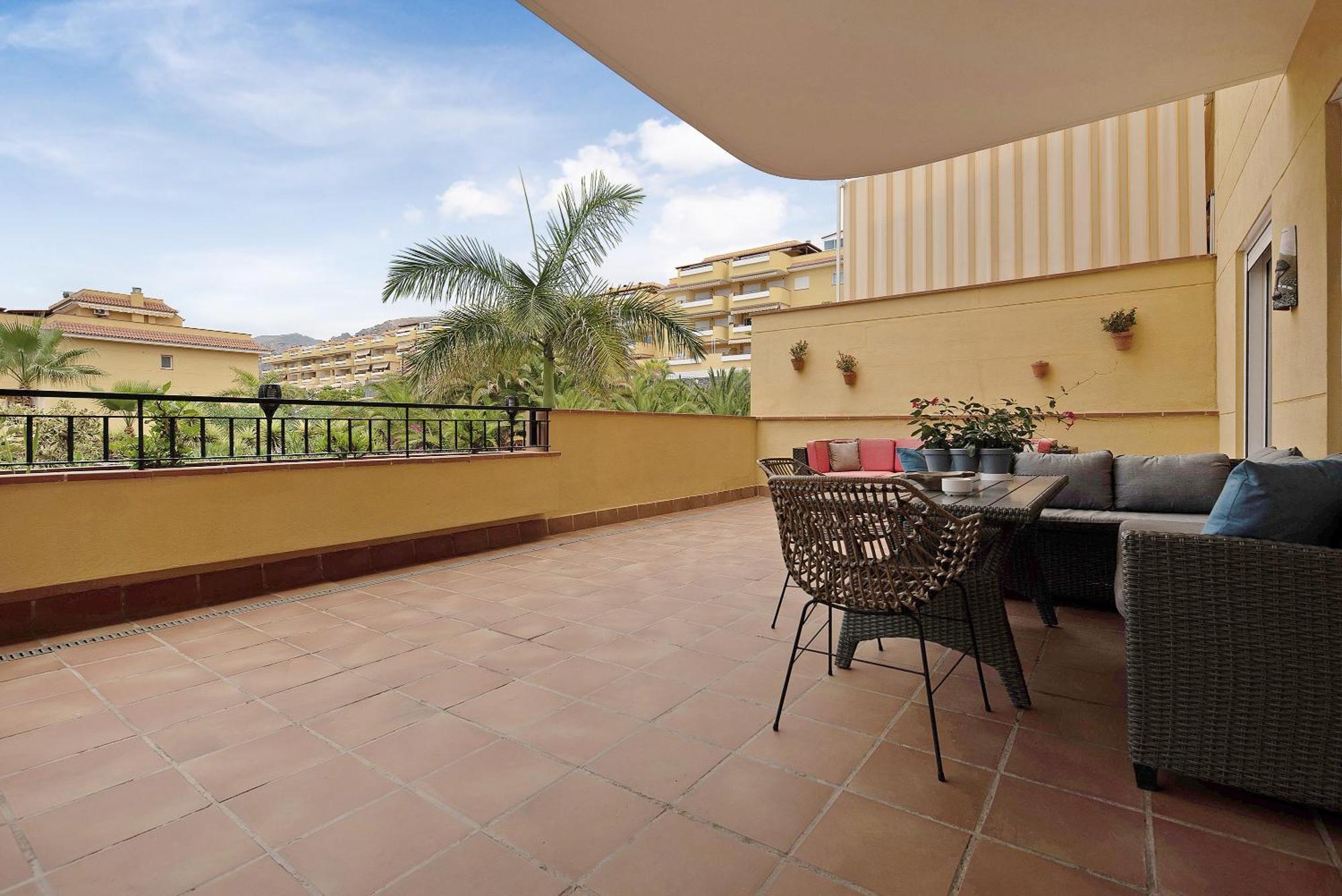 Apartamento Luxury Candesol
