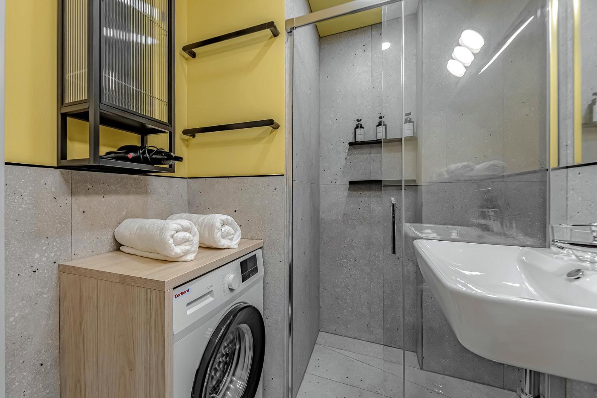 Newly Renovated 2 Min From Playa La Arena Apartment *
