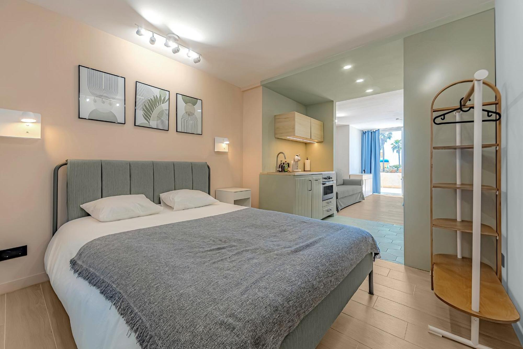 Newly Renovated 2 Min From Playa La Arena Apartment *