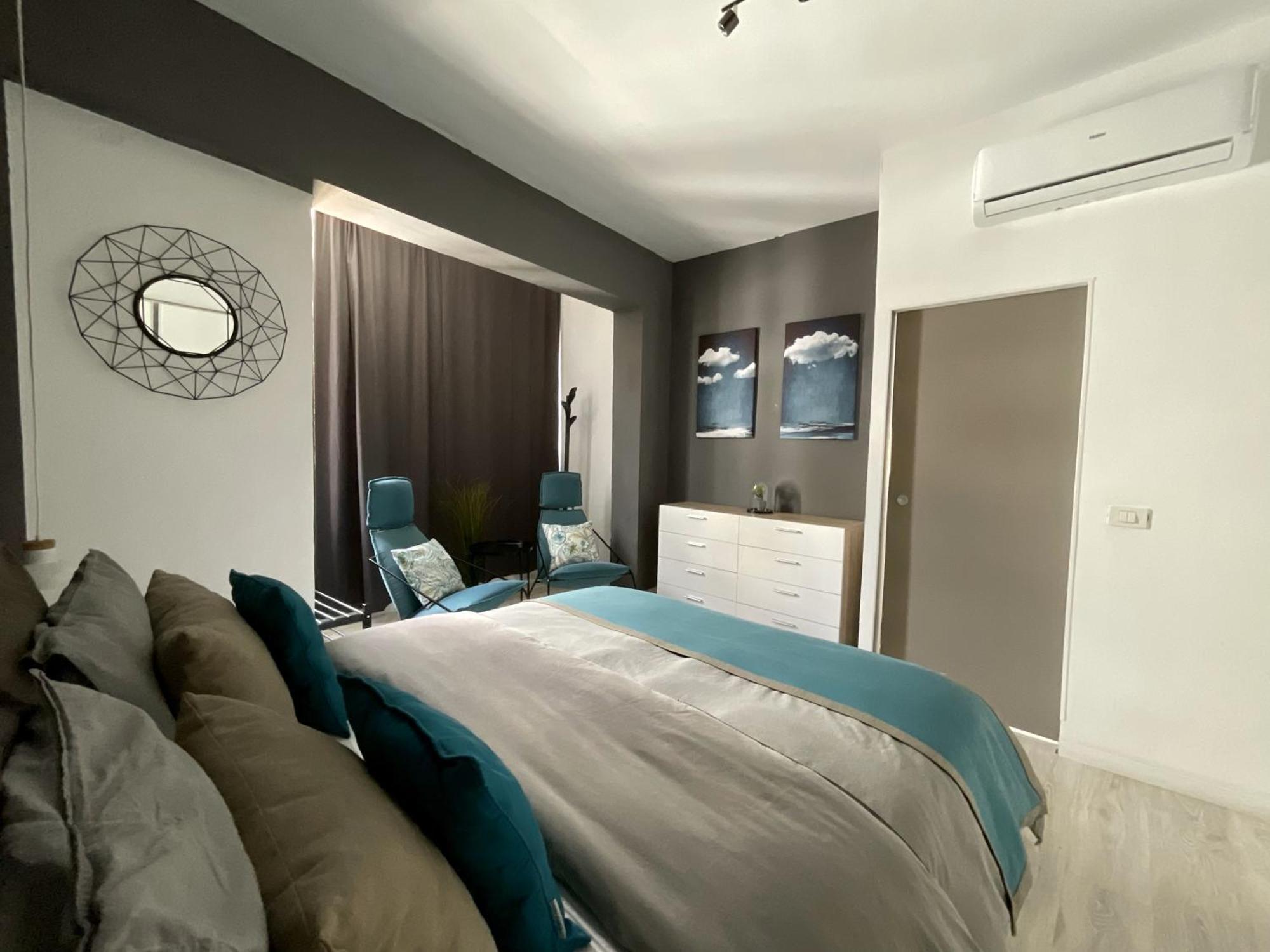 Santa Cruz Luxury Low-cost With Terrace & Views