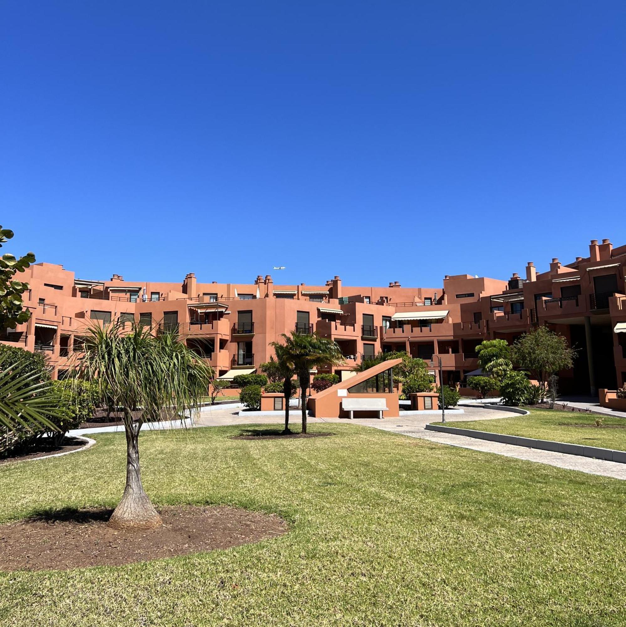 One Bed In With Sea Views K120 * La Tejita