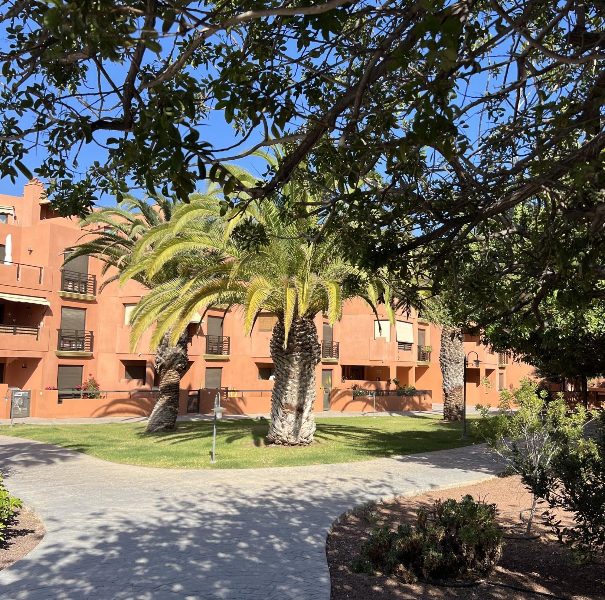 One Bed In With Sea Views K120