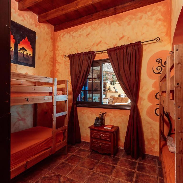 Amigos By Youroom Guest house La Mareta
