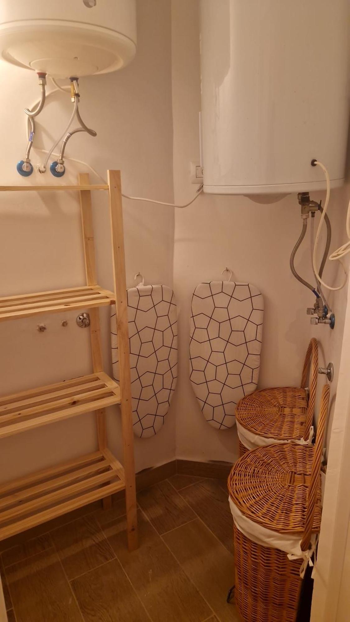 Inside The Wave A Apartment *