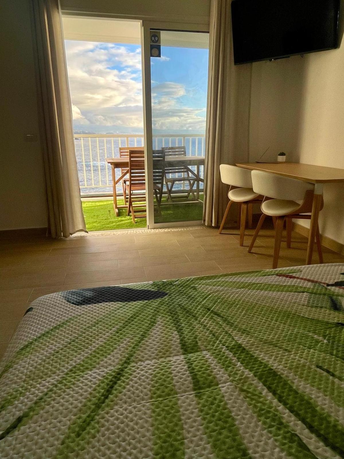 Apartment Inside The Wave A