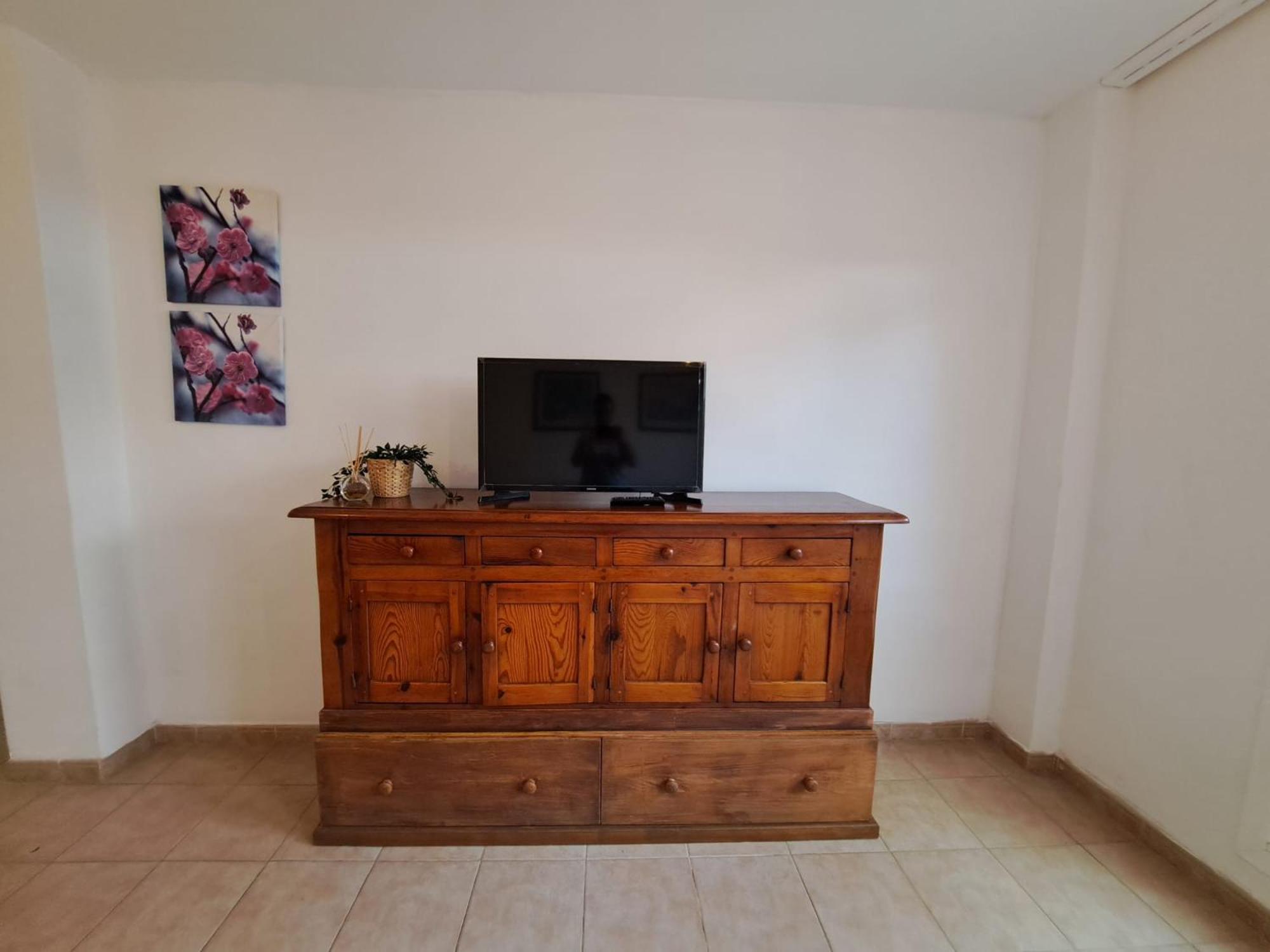 Two Bedroom With Terrace In Adeje *