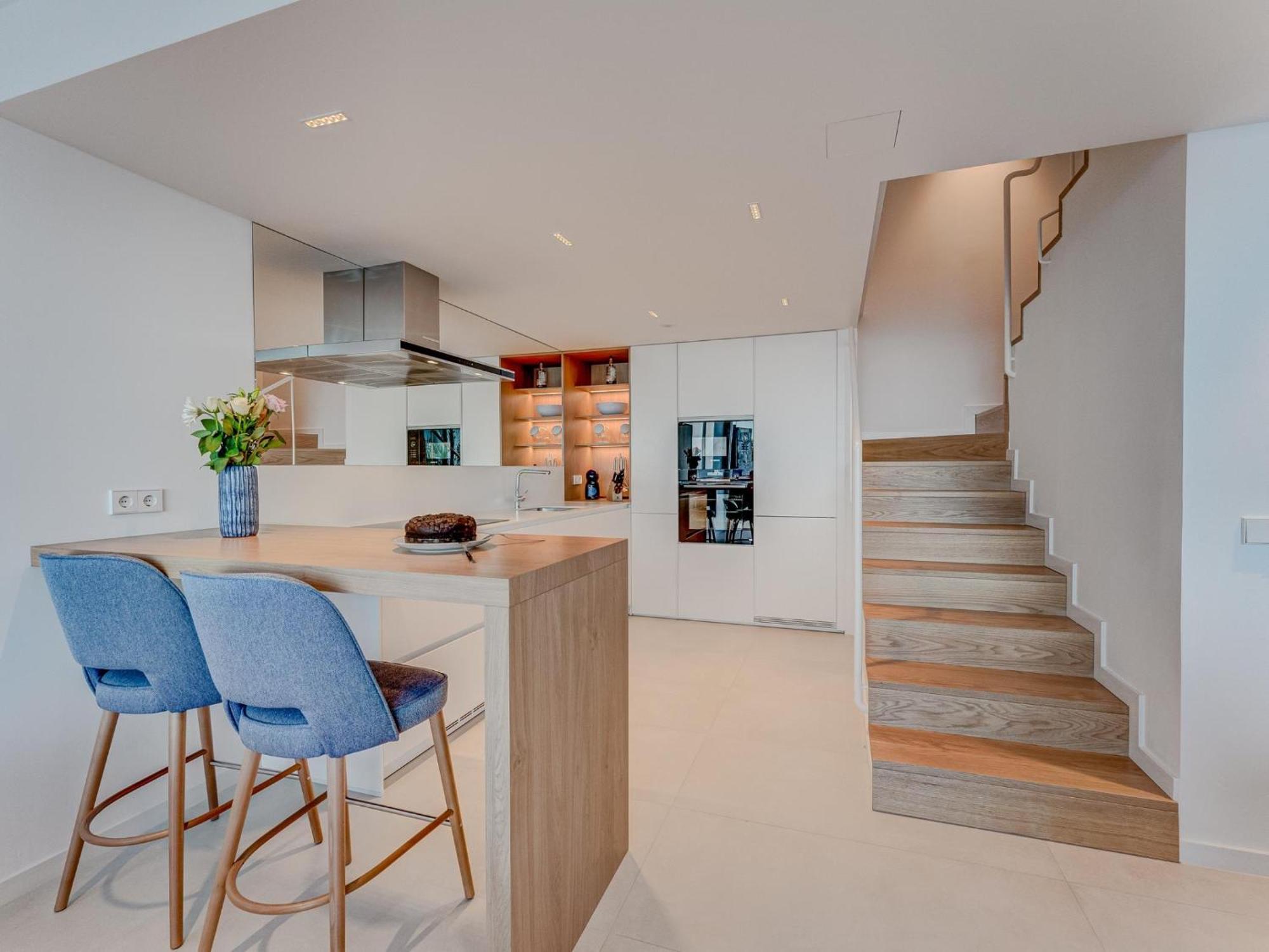 Aquasuites Luxury Penthouse A03