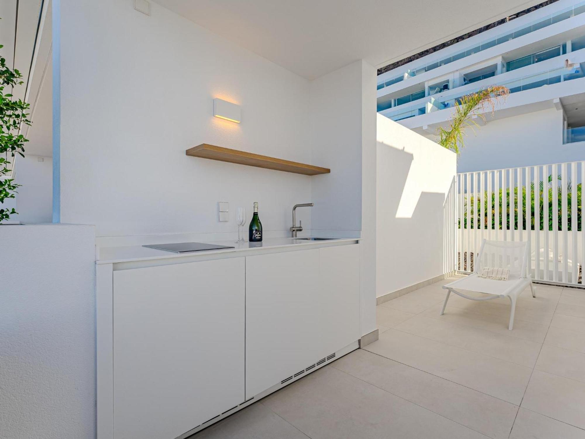 Aquasuites Luxury Penthouse A03 *