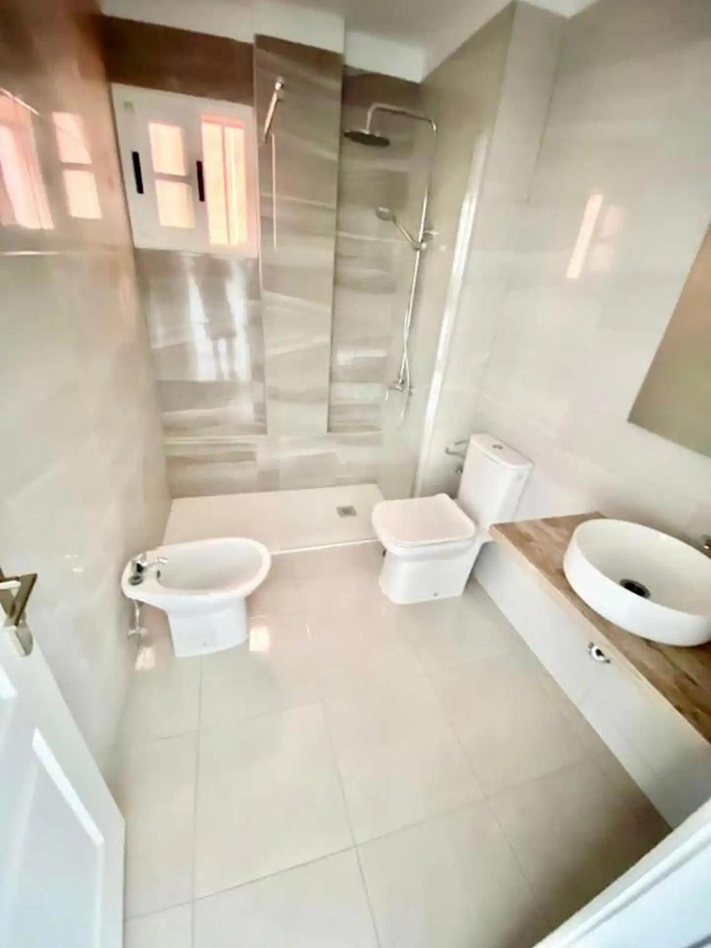 Heights 7 - Two Bed Los Cristianos (Tenerife)