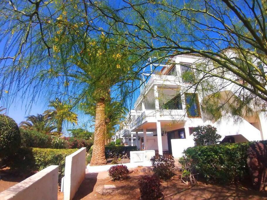 Apartamento Vista Golf Piscina Comunitaria Sc733 *