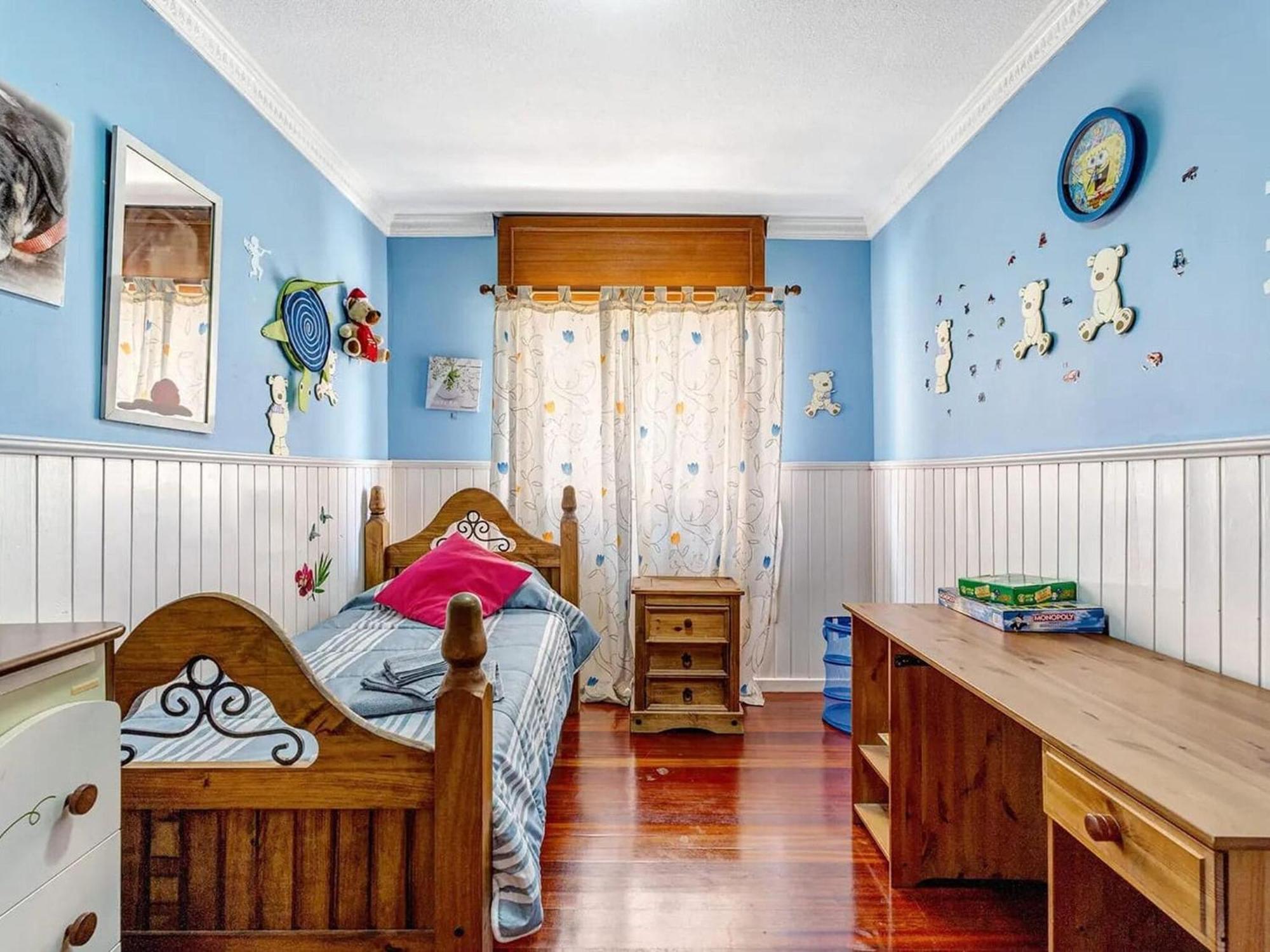 With Magnificent Sea Views * Radazul
