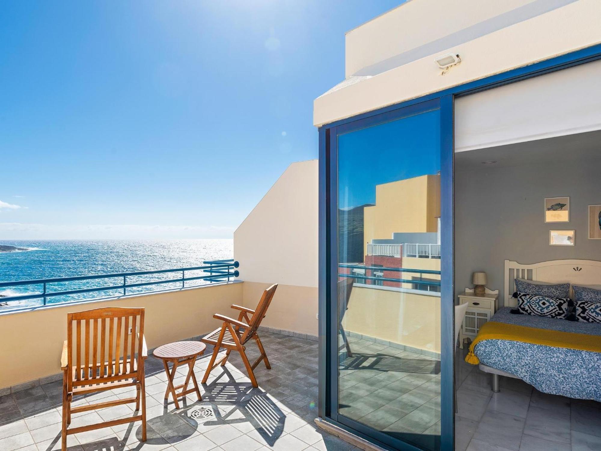 La Mar Loft With Hot Tub *