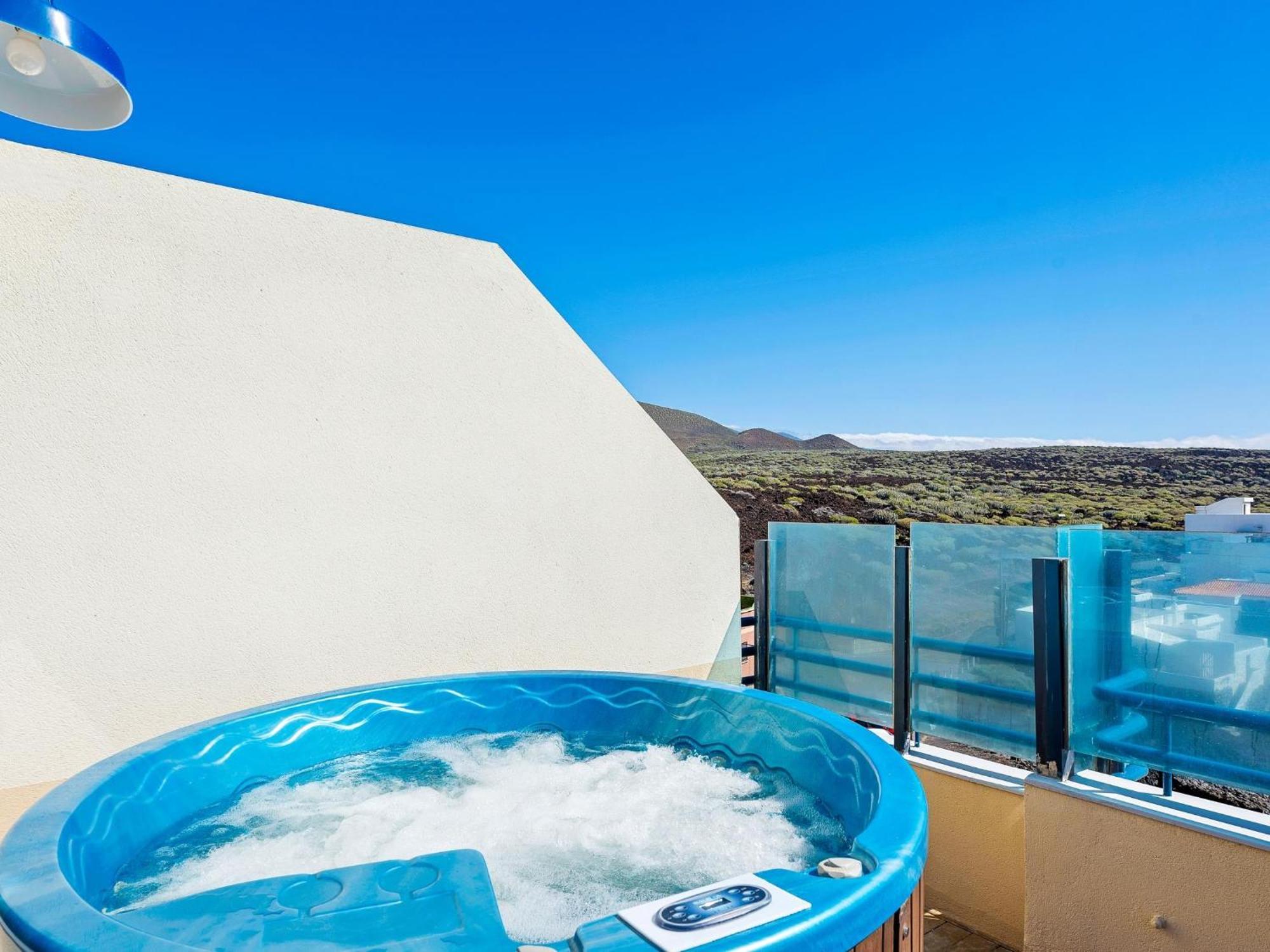 La Mar Loft With Hot Tub Сasa de vacaciones *