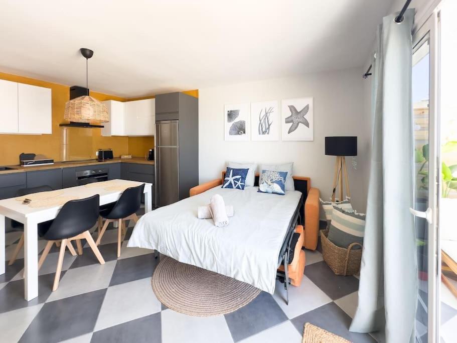 Serenity Ocean View 1br With Pool In Valley Costa Adeje Costa Adeje (Tenerife)
