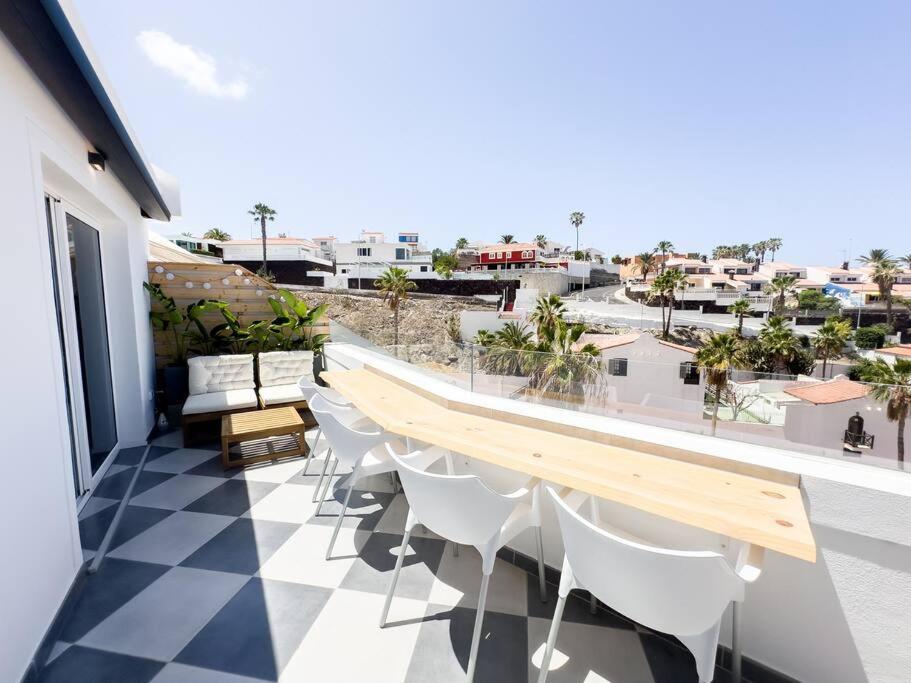 Serenity Ocean View 1br With Pool In Valley Costa Adeje Apartamento
