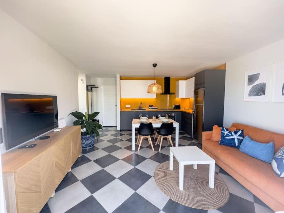 Serenity Ocean View 1br With Pool In Valley Costa Adeje Apartamento *