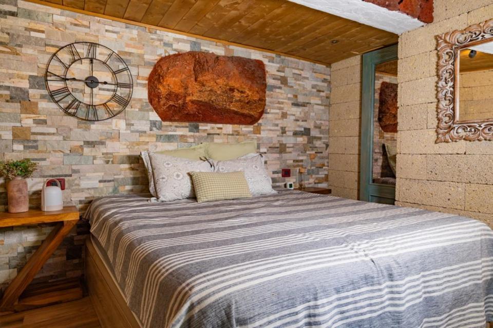 Country house Cueva Almendros *