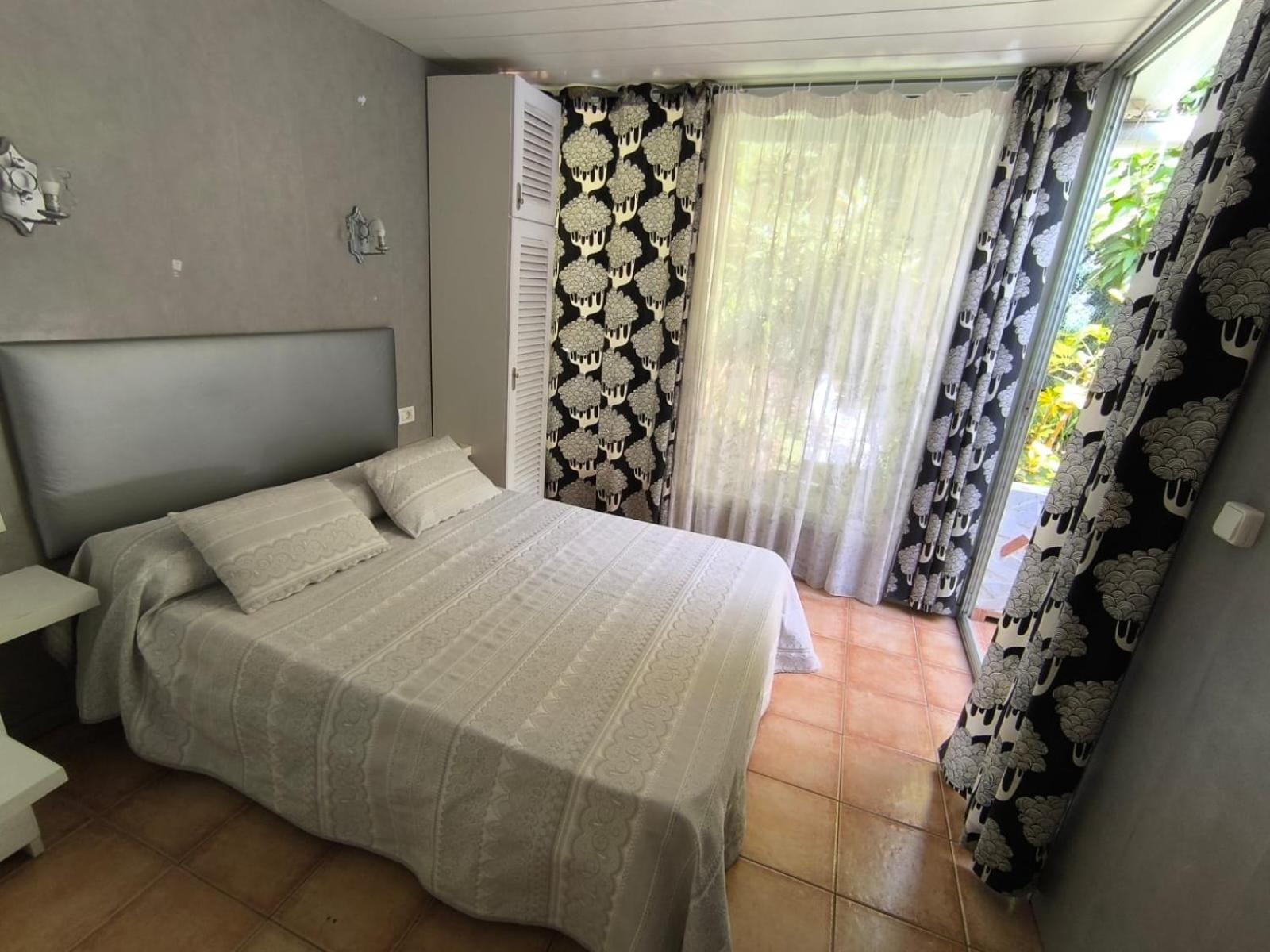 Las Americas Paradero Garden & Swimming Pool Apartment *