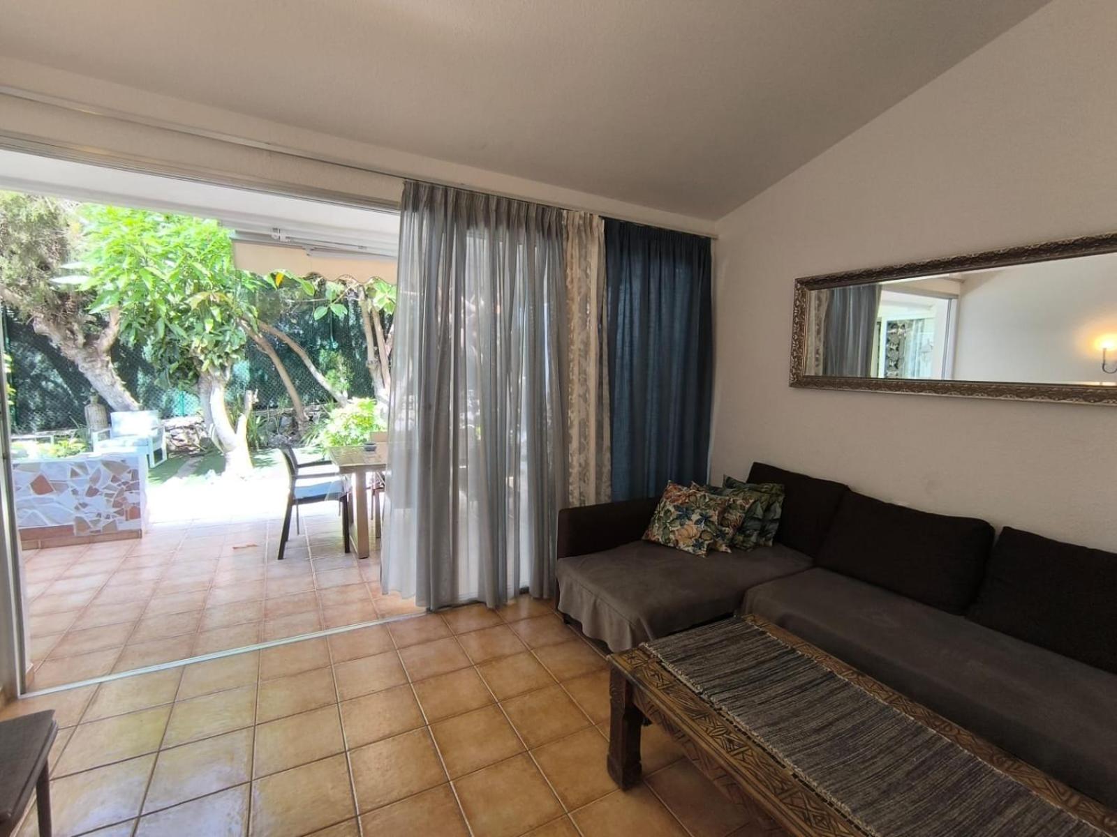 Las Americas Paradero Garden & Swimming Pool *