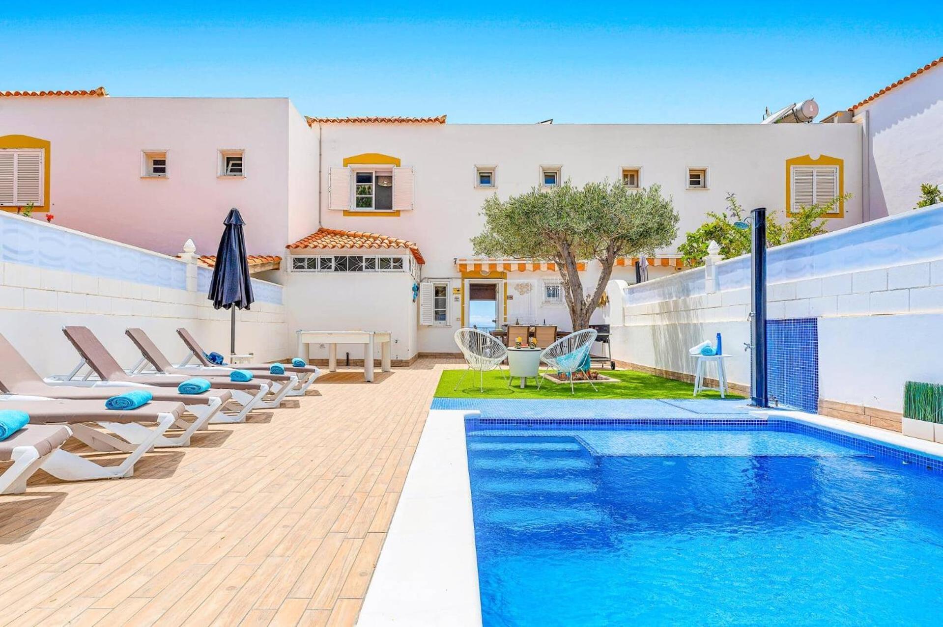 Villa Lima By