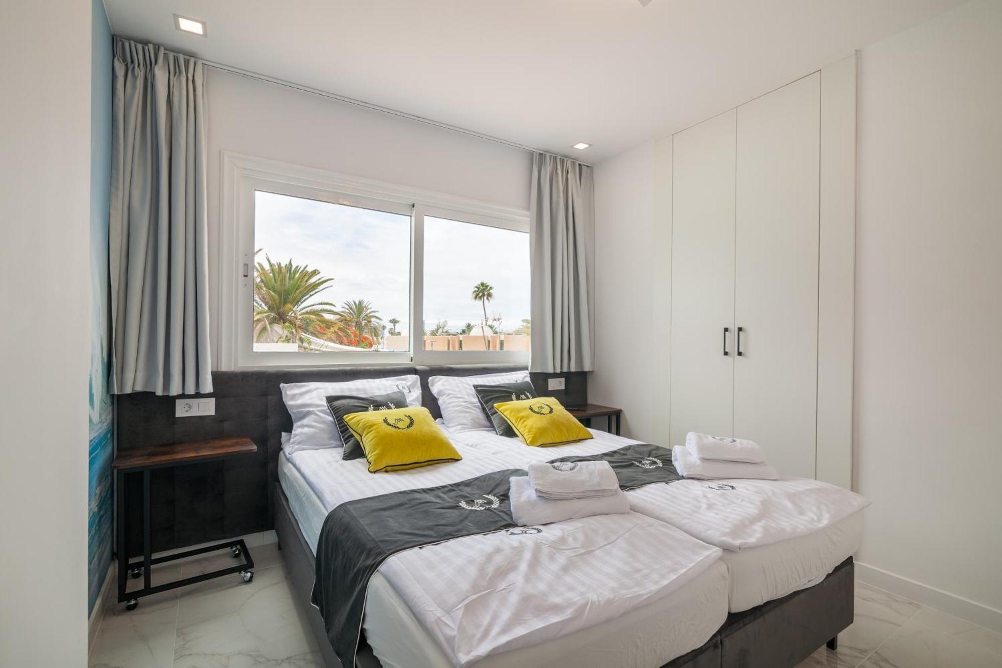 Ponderosa Next To The Pool With Big Terraces Close To The And Siam Park Appartement *