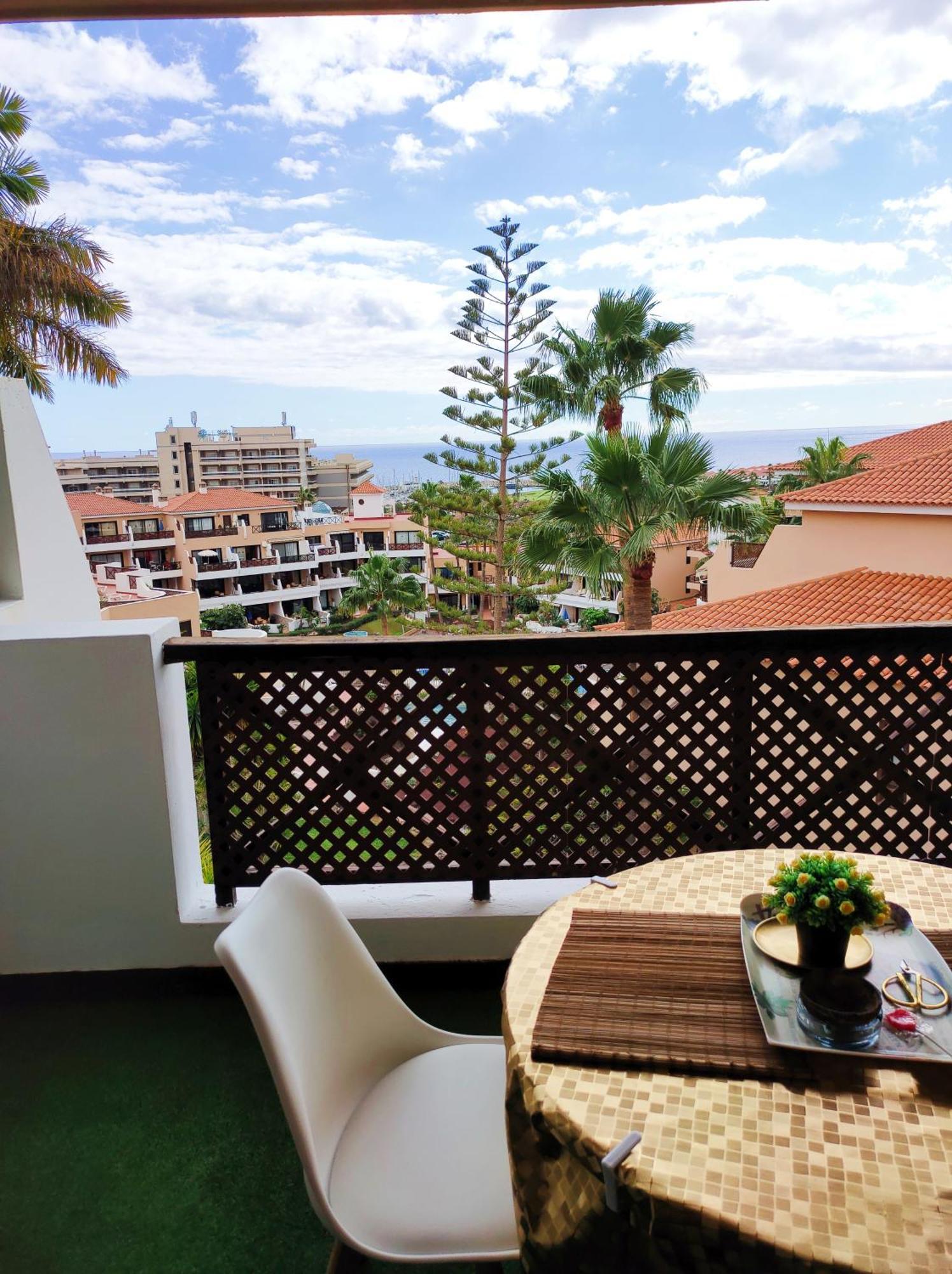 Lovely Views, Heated Pool, Great Location Apartment San Miguel de Abona