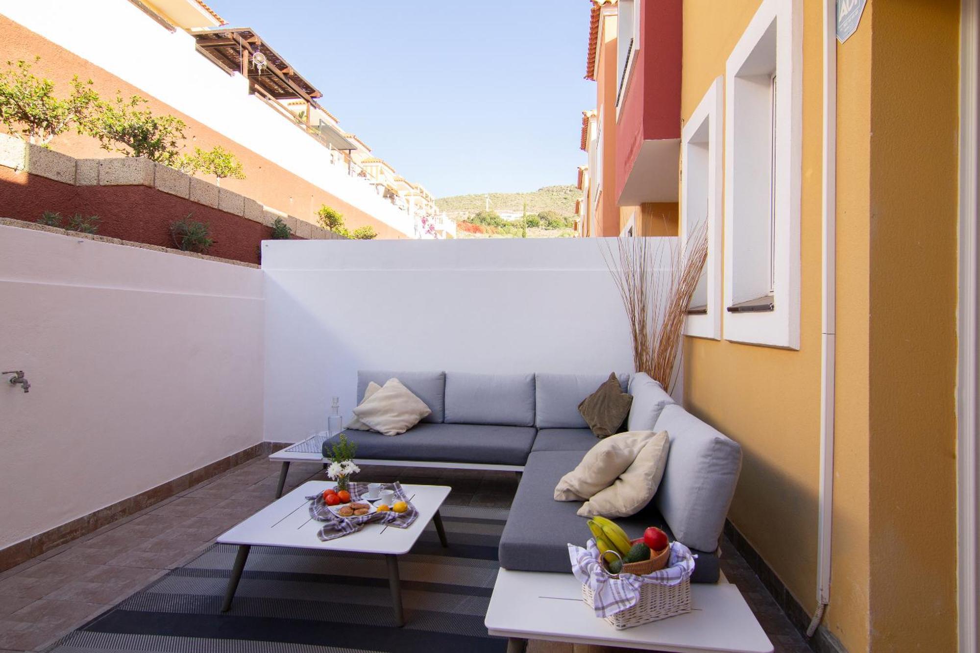 Appartement Townhouse With A Sea View In *